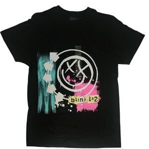 Dreamers Graphic Tee - Black, Pink, and Blue